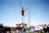 He glides thru the air.jpg (36404 bytes)